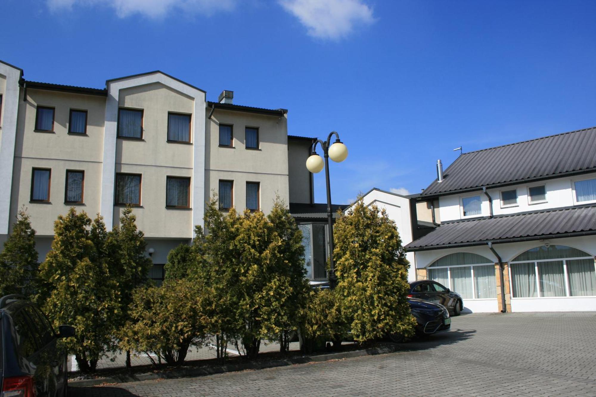 Junior 2 Hotel